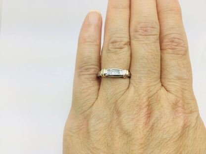 14k White Gold Princess Cut 32pt Diamond Row Set Band Ring