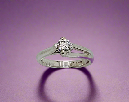 18k White Gold Round Cut 47pt VVS Diamond Solitaire Ring