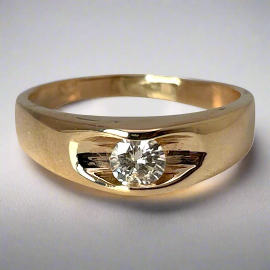 14k Gold Diamond 0.25ct Diamond Engagement / Anniversary / Promise Ring