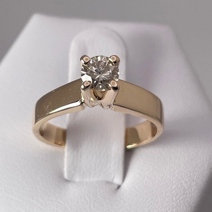 14k Yellow Gold Brilliant Cut 35pt Diamond Solitaire Ring