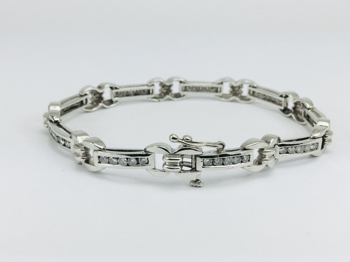 14k White and Yellow Gold Round 1.35ct Diamond Tennis Bracelet