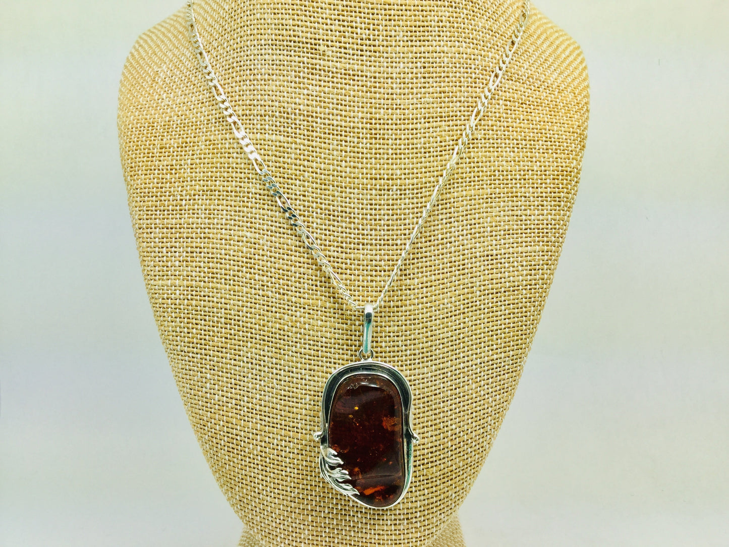 Sterling Silver Amber Leaf Pendent and Chain