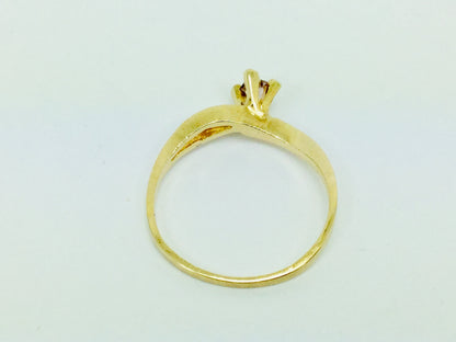 10k Yellow Gold Round Cut Rose Quartz October Birthstone Ring
