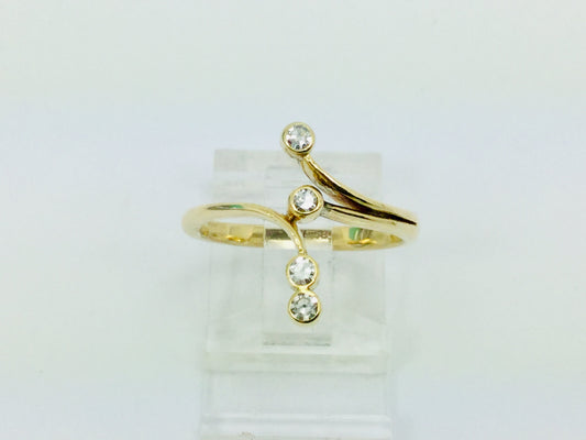 14k Yellow Gold Round Cut 16pt Diamond Ring