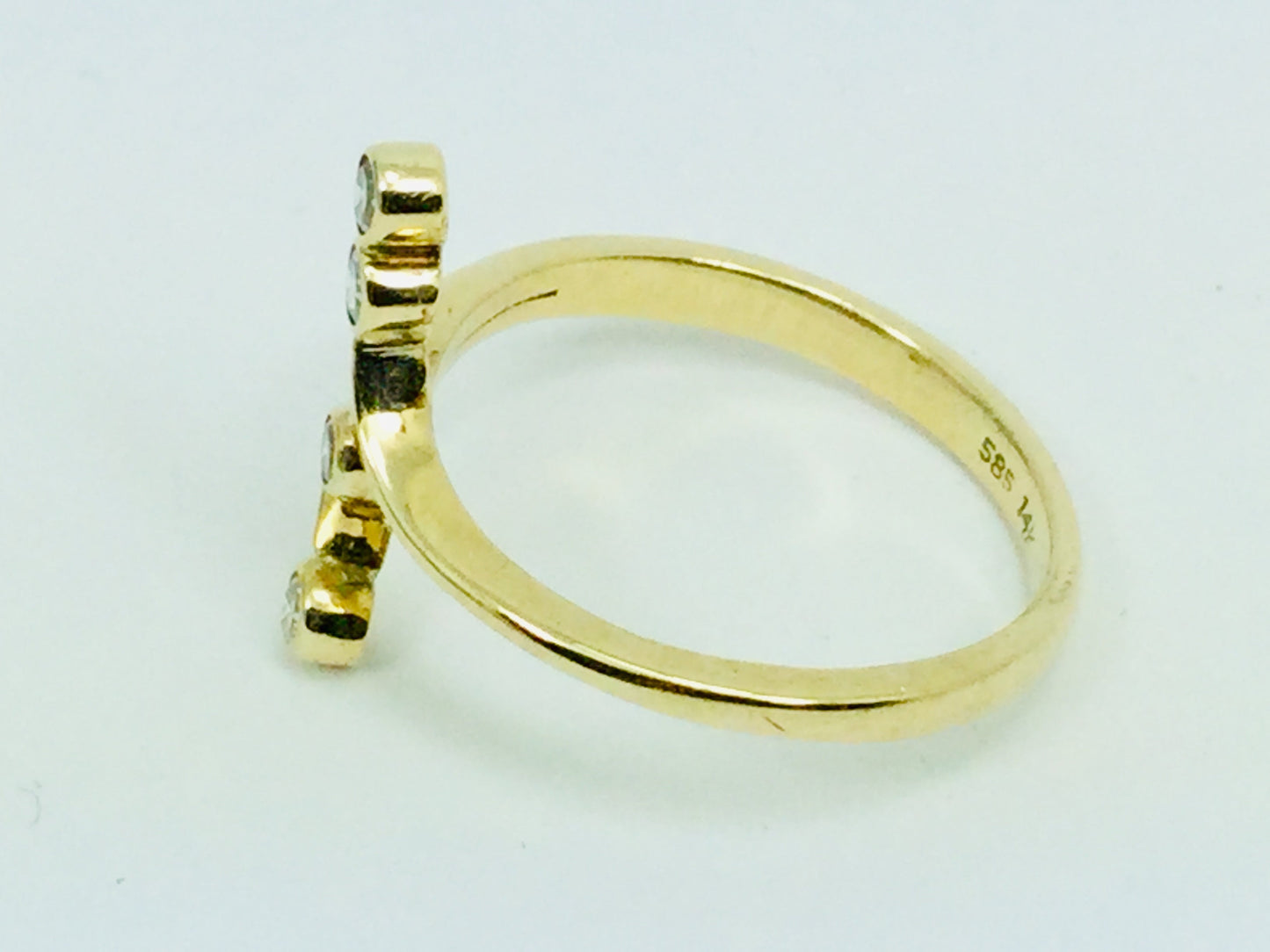 14k Yellow Gold Round Cut 16pt Diamond Ring