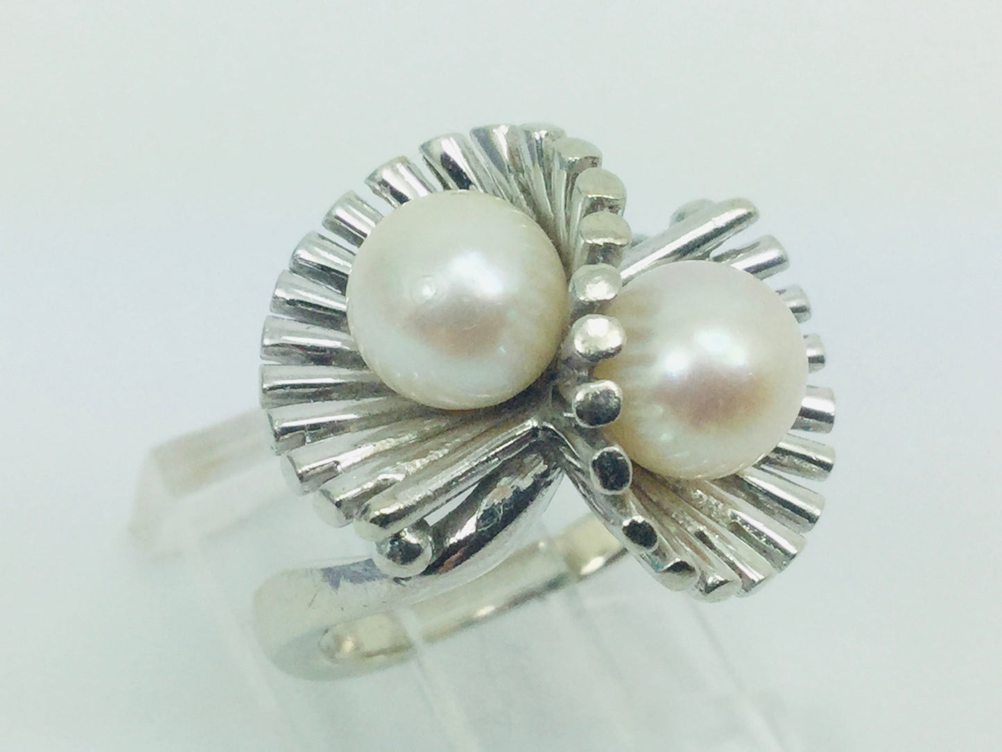 14k White Gold Genuine Pearl June Birthstone Cocktail Ring