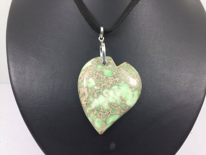 Gorgeous Genuine Gemstone  Heart Shaped Sea Jasper On Leather Cord Silver Lobster Claw